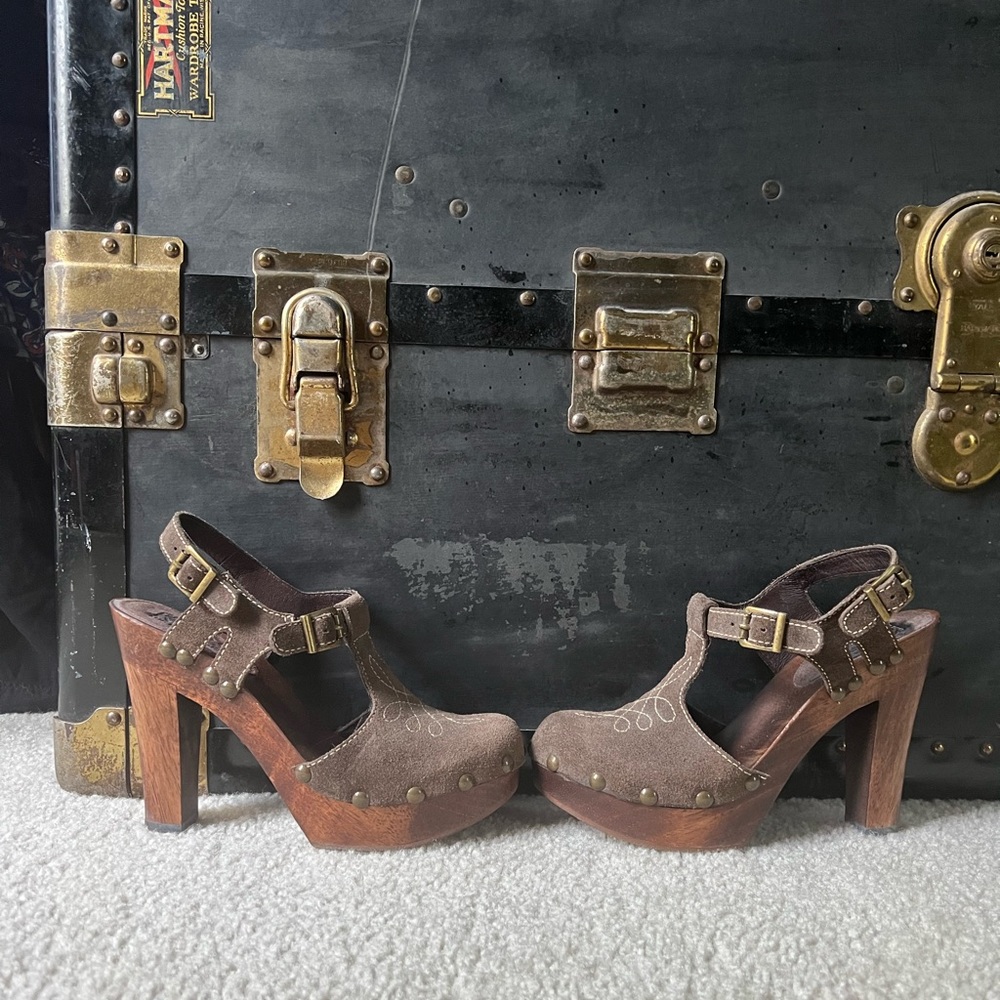 Kors Michael Kors suede wooden platforms
